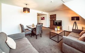 Familienapartment Am Neumarkt L